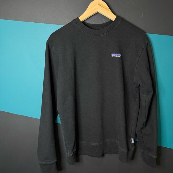 Patagonia Men's Crewneck Sweater in Black - Picture 3 of 11